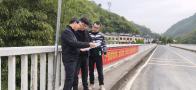 双台乡：扮靓家园迎五一 守护清水保生态