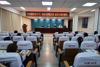县实验小学：绷紧廉洁纪律弦 织密假期安全网