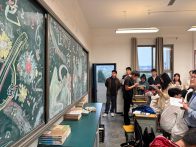 擂鼓中学：绘斑斓板报  育书香少年