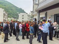 竹山交警进山区 安全知识送上门
