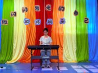 擂鼓镇中心幼儿园：展幼师风采  秀别样芳华 