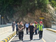 文峰鄉(xiāng)輕土坪大橋通過竣工驗收