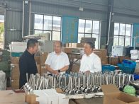 彭先榜赴我縣調研：把維權服務送到一線職工心坎上