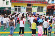 擂鼓鎮中心幼兒園開展防汛應急演練活動