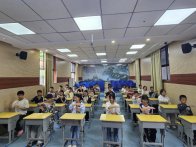 擂鼓中學：桌操綻活力  青春展風采