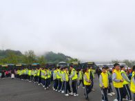 亨运竹山公司为研学学子保驾护航