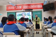名师送教促成长　互助共研绽芬芳