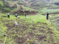 抓农时抢墒情　推进耕地流出整改