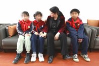我县1586名“爱心妈妈”高关怀3202名困境儿童