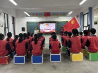 楼台乡沧浪九年制学校举行入团仪式