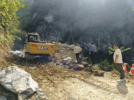 柳林乡持续攻坚铺就最美旅游路