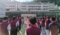 柳林乡九年一贯制学校举行“红领巾一星章奖章”颁奖