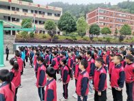 沧浪九年制学校组织学习《十堰市文明行为促进条例》