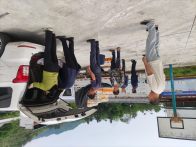 发放鸡苗助增收　乡村振兴暖人心