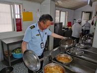 宝丰镇：开展校园安全隐患排查整治