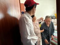 县移民服务中心：走访困难户  全力解民忧