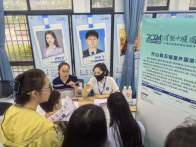 我县“大学生留（回）堰引才专列”成果丰硕